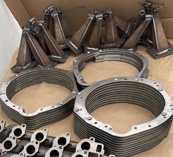 ENGINE MOUNTS